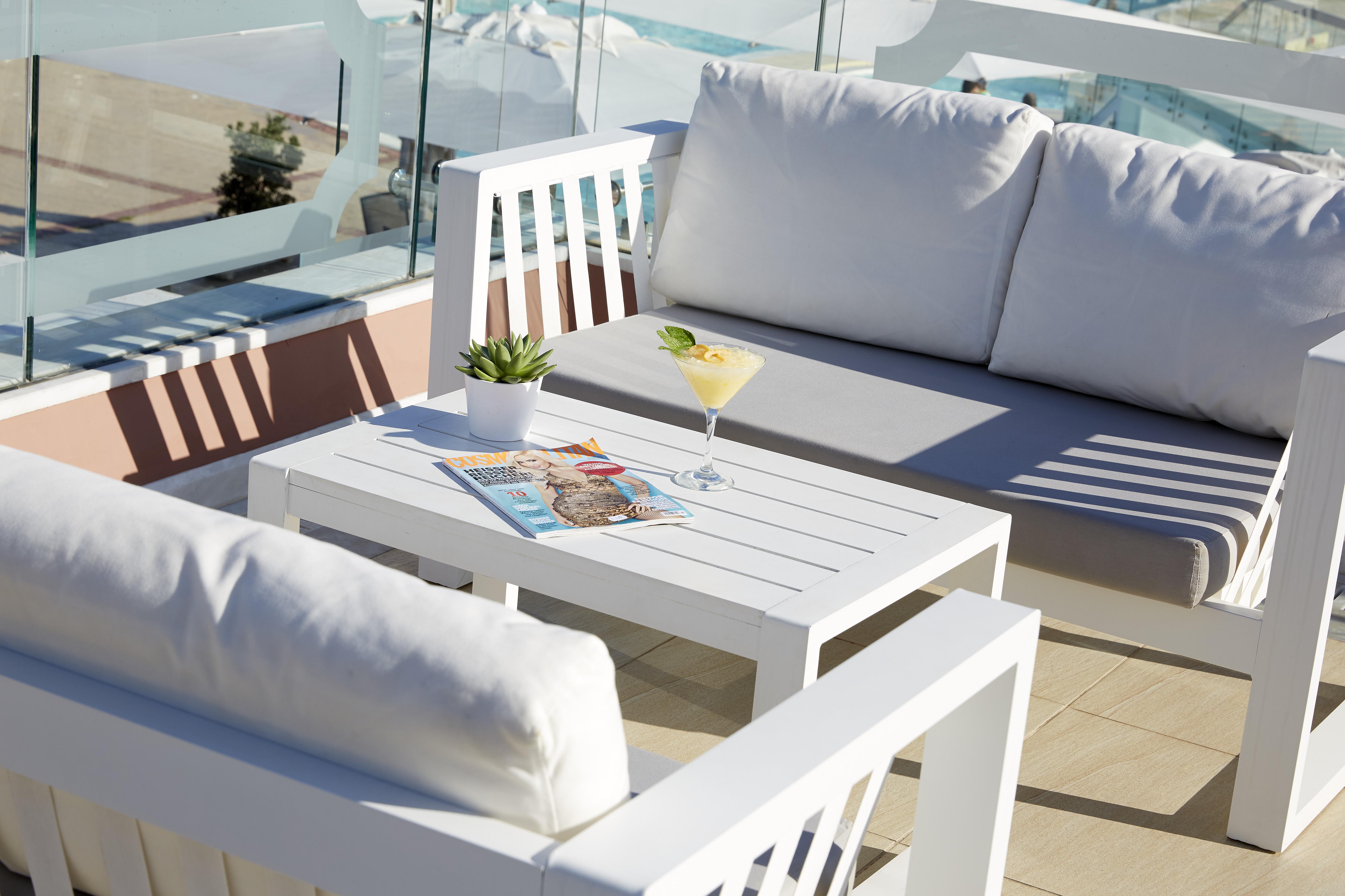 Capo Di Corfu Apart otel Kávos Dış mekan fotoğraf Outdoor furniture
