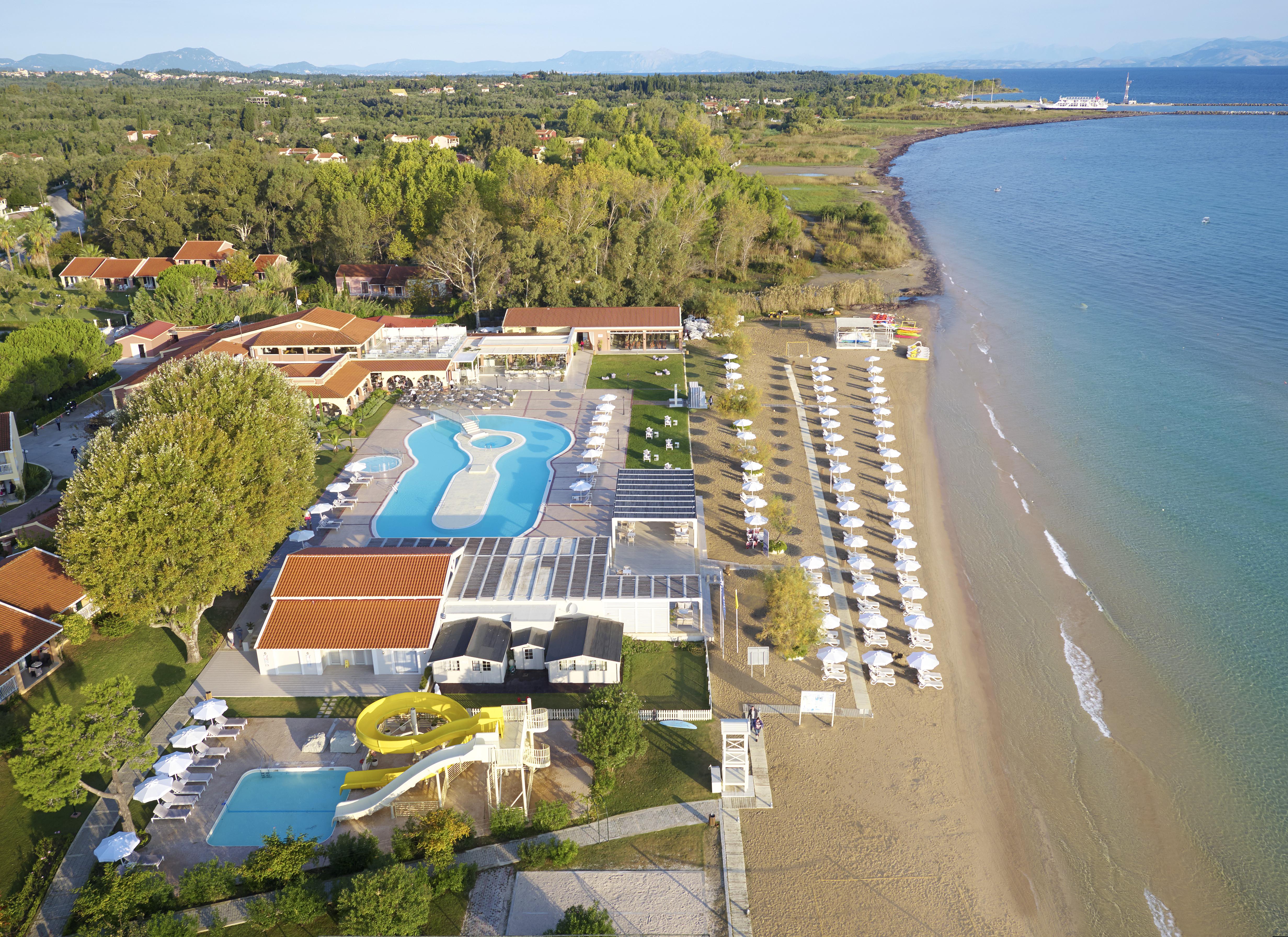 Capo Di Corfu Apart otel Kávos Dış mekan fotoğraf Aerial view of the hotel
